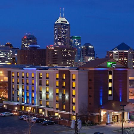 Holiday Inn Express Hotel & Suites Indianapolis Dtn-Conv Ctr By Ihg Exteriör bild